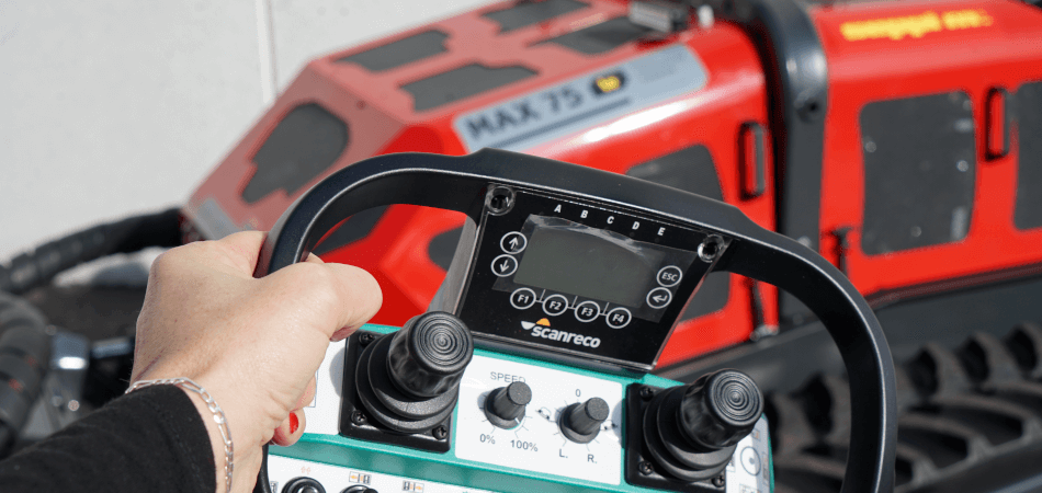 SEPPI M. | MAX 75 le Tracked Tool Carrier