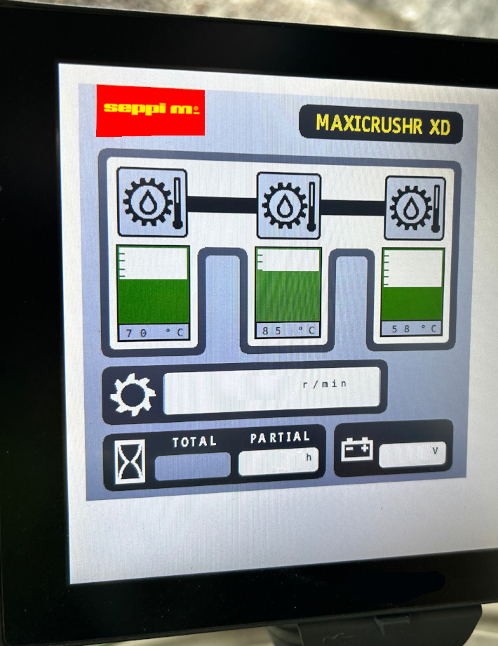 MAXICRUSHR xd: Die ISOBUS-Kompatibilität ermöglicht eine intuitive Bedienung und eine nahtlose Integration in moderne Traktorsysteme mit ISOBUS-Schnittstelle.